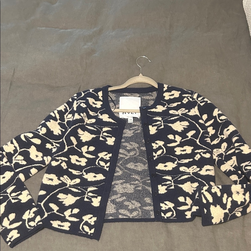 NVLT Navy and Cream Knit Cardigan